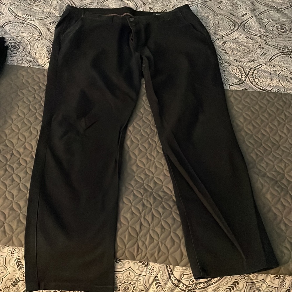 Bonobos men’s dark blue chinos